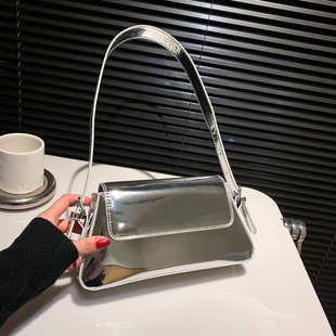 2025 New Niche Armpit Bag Women's Spring High-End Fashion Baguette Bag Casual Work Clothing Pu Shoulder Bag