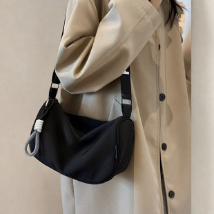 ��ˮţ����Ӱ�Ů�������p��б���С���OӋ�ٴ��\���L���e����