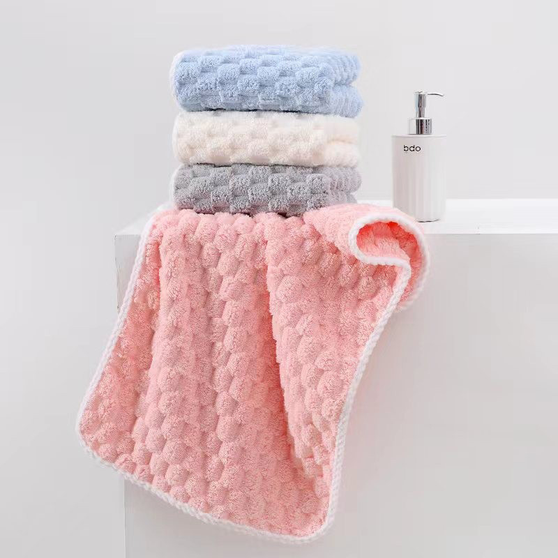 Spring New Cloud Lattice Coral Fleece Towel Square Edge Water Absorbent Face Washing Household Towel Bathroom Cleaning Towel