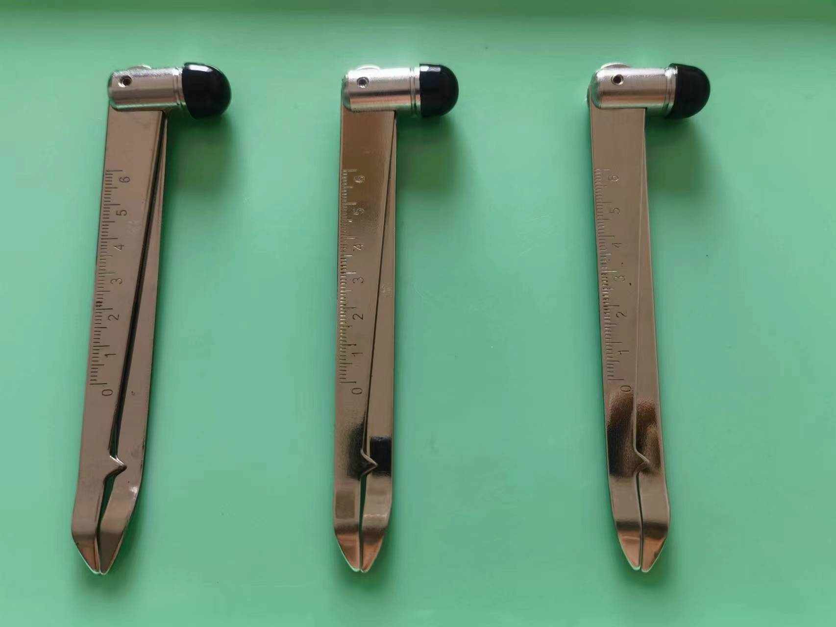 医用叩诊锤 带刻度尺多功能叩诊锤 神经反射锤  骨科检查叩诊锤