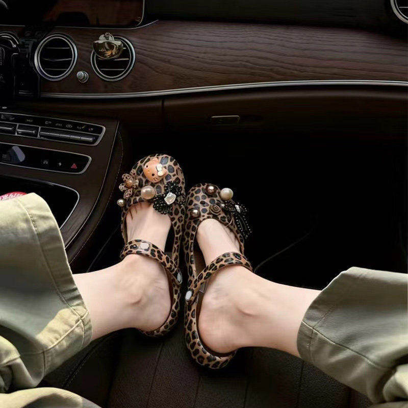 Official genuine leopard print ballet clogs for women, new summer flat closed-toe sandals, non-slip and odor-resistant slippers Official genuine leopard print ballet clogs for women, new summer flat closed-toe sandals, non-slip and odor-resistant slippers