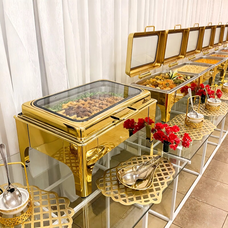 Golden Luxury Buffet Heaters for Cross-Border Sales, Chafing Dish Stainless Steel Food Warmers for Hotels and Weddings Golden Luxury Buffet Heaters for Cross-Border Sales, Chafing Dish Stainless Steel Food Warmers for Hotels and Weddings
