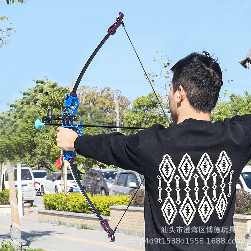Cross-border traditional new suction cup bow and arrow parent-child outdoor competitive park recurve bow archery shooting set wholesale roadside stall