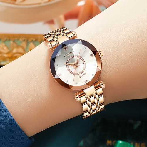  Heart of the Ocean Quartz Watch Live Niche Diamond Surface Glass Solid Steel Strap Women's Waterproof Watch