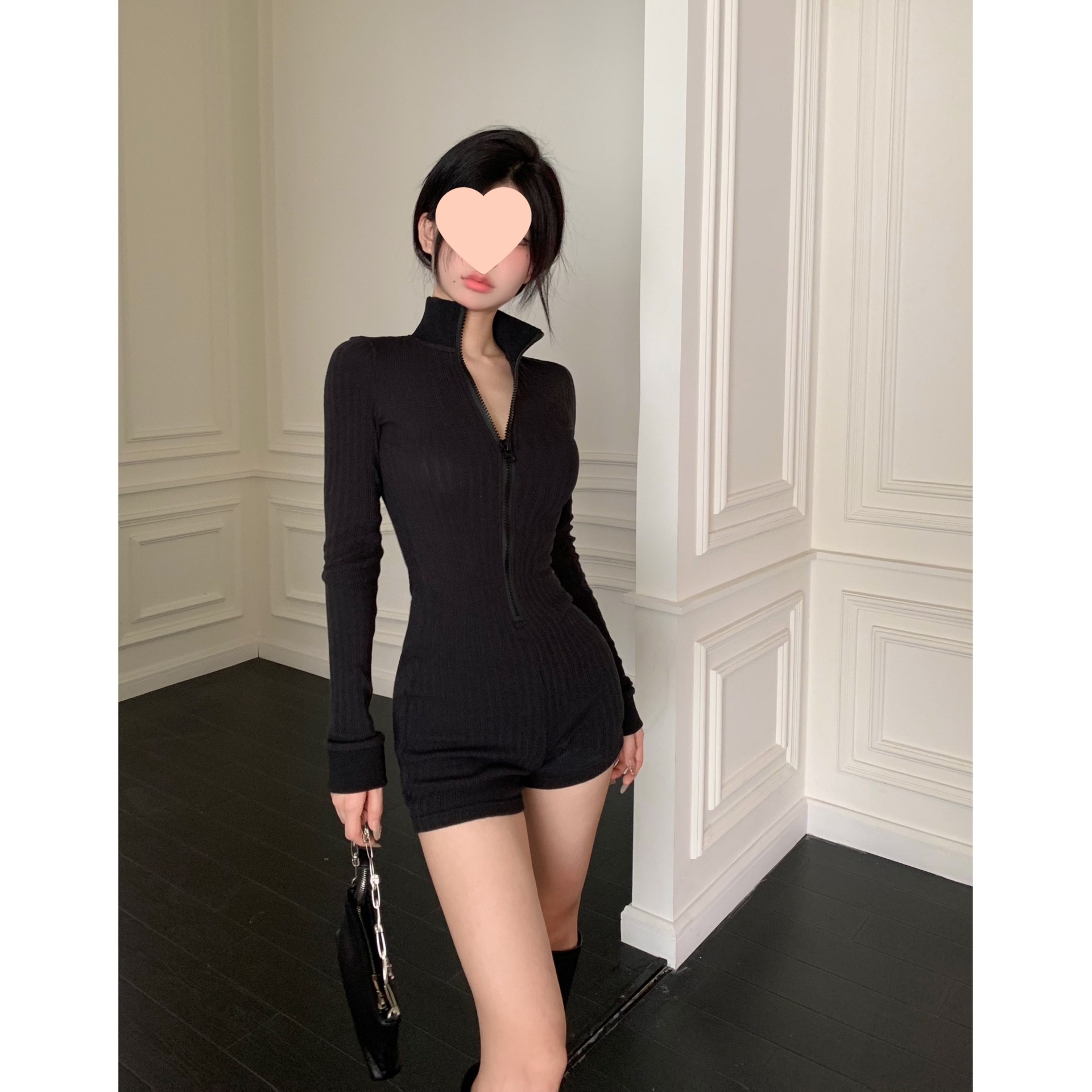 European and American style hot girl solid color stand collar zipper jumpsuit women's autumn 2024 new slim fit slim hip short pants