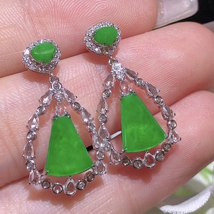 Natural Jade Earrings Full of Yang Green No matter Brand Jade Earrings Jade Earrings 18K Gold Inlay