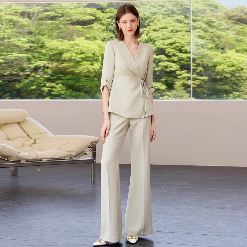 夏の新作七分袖Vネックビジネススーツ、高級ファッションブーツカットパンツ、フォーマル作業服、ビジネススーツ|undefined