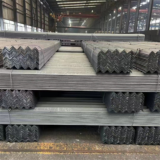 源头厂家Q235B角钢型材国标50x50 不等边三角钢大量库存现货发售