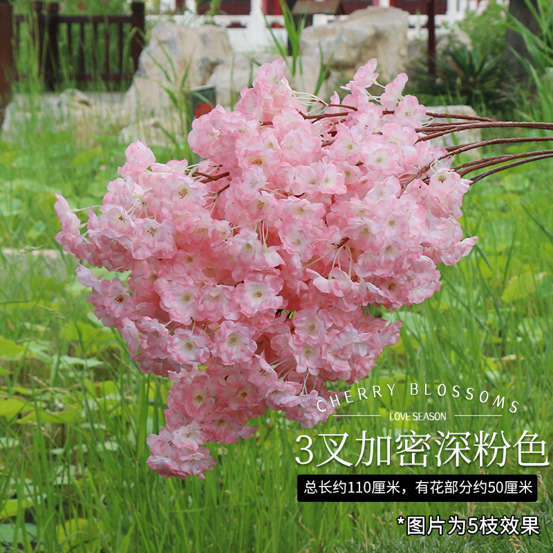 Ramas de Sakura con flores artificiales de tres puntas para decoración de interiores y exteriores en centros comerciales, ramas de flores de seda con enredaderas de cuatro puntas y tallos extendidos.