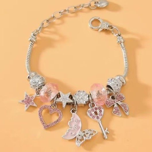 Pulseira masculina com contas de borboleta e coração_voghion.com