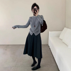 高级感简约风春秋撞色双拉链坑条针织开衫女修身显瘦毛衣外套上衣