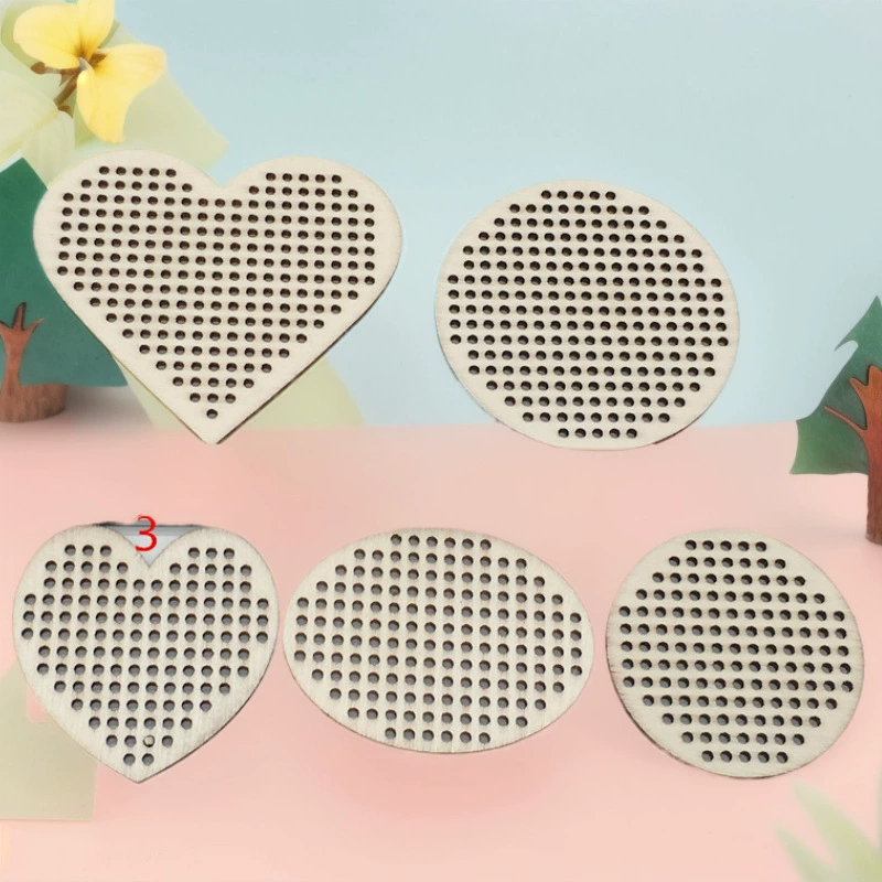 Происхождение поставки деревянных поделок в форме сердца небольшой кулон украшение дома ручной работы DIY Вышивка крестиком резьба по дереву щепа