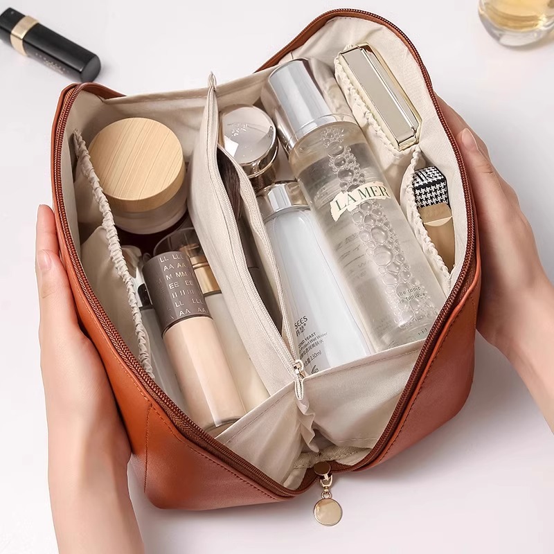 LUXURY Makeup Organizer 2025 | XL Open-Access Design | Waterproof Travel Case | Celebrity-Approved (Fits 10+ Full-Size Products)_voghion.com