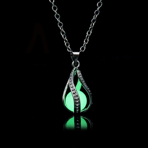 Hollow Love Wandering Pendant Luminous Pendant Wholesale Spiral Openable Hollow Necklace Luminous Pearl Pendant Moonstone