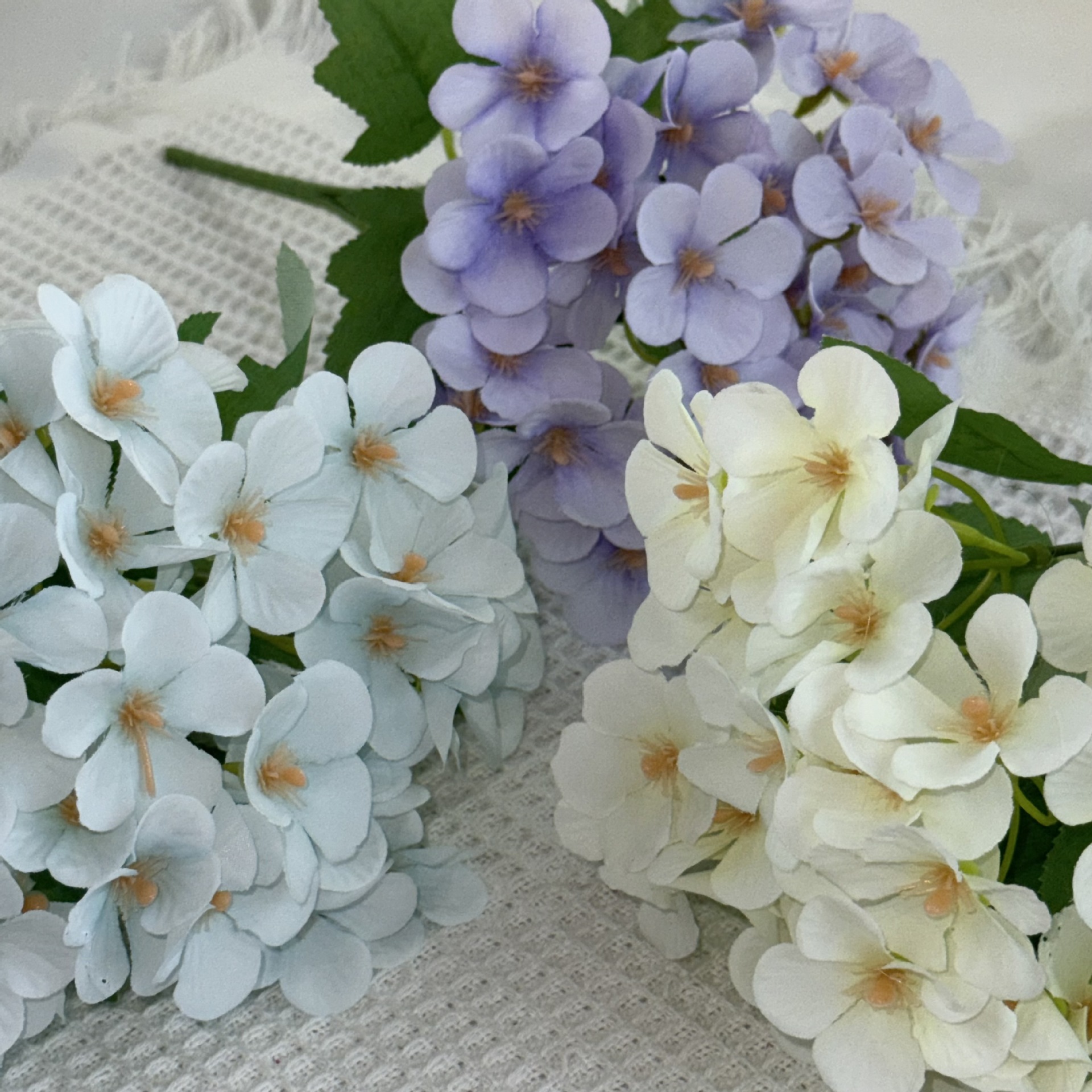 Explosiones de comercio exterior al por mayor flores de simulación de boda mano mano flor flor pequeña decoración de flores hortenida de alta calidad