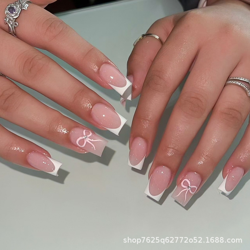 24-Piece Box Set of Simple Cross-Border Nail Art Tips with White Edges, Light Pink Bow Print, Mini Rhinestones, Wearable Fake Nails