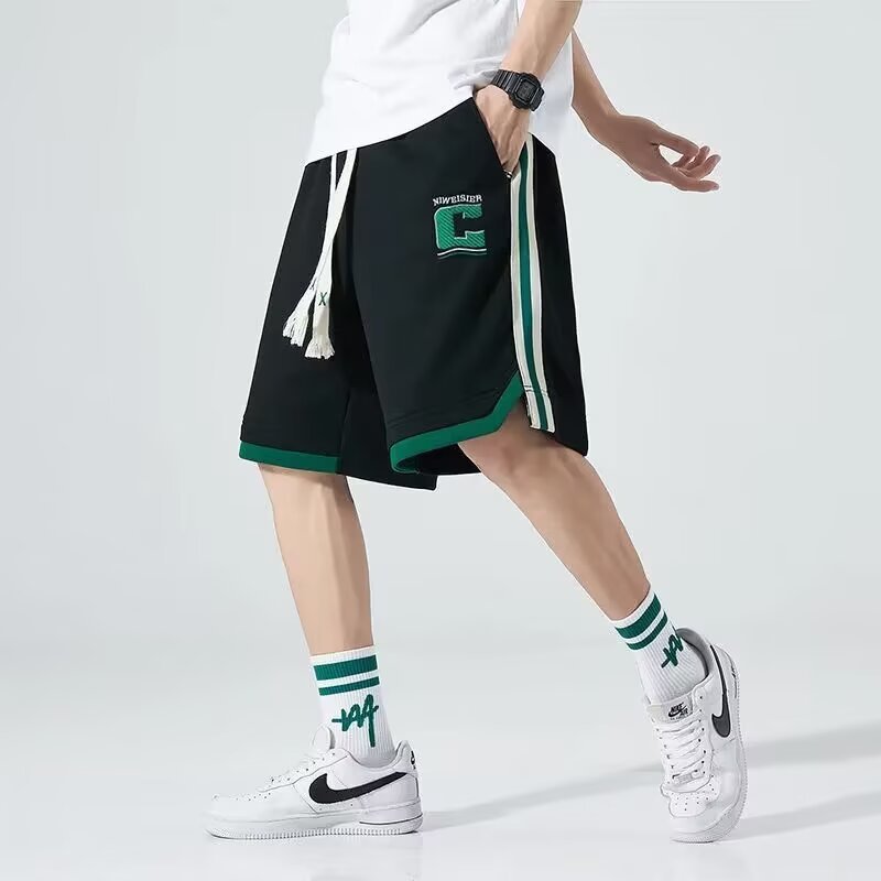 Pantalones de cinco puntos estadounidenses a rayas para hombres y mujeres, pantalones de baloncesto de moda de moda de verano para hombres