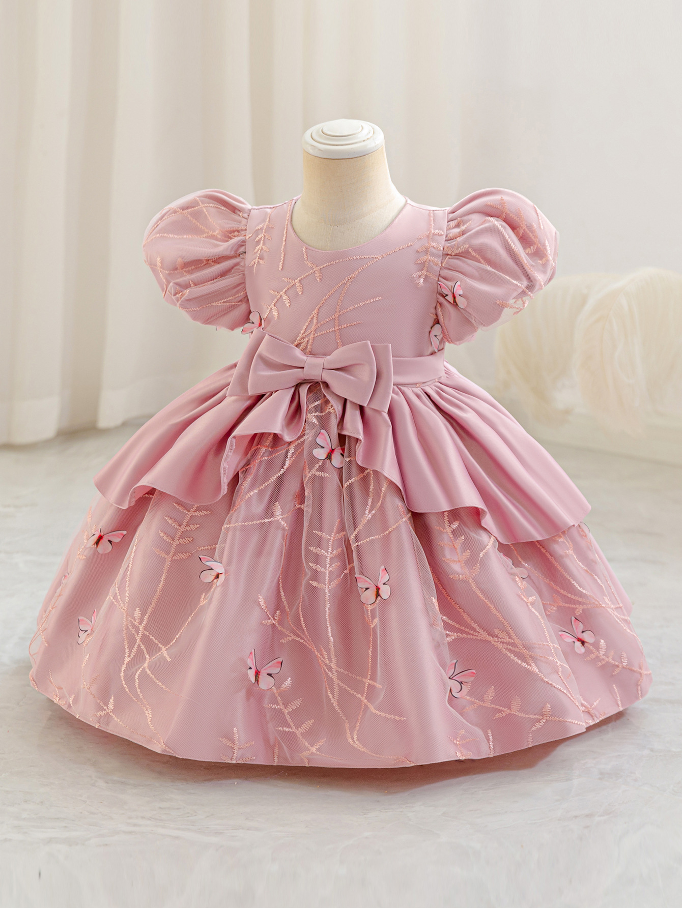 2025 nuevo bebé transfronterizo vestido infantil ropa de abrigo de arco vestido de bebé vestido vestido de abrigo al por mayor