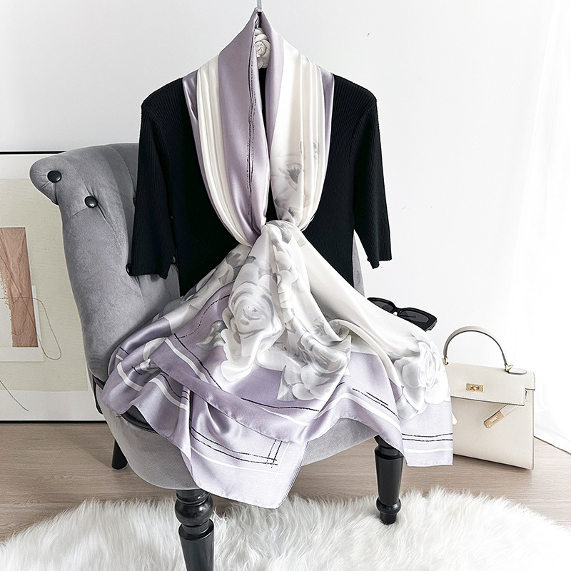 Pañuelo de seda estampado de alta calidad para mujer, estilo fino de primavera y verano, bufanda de todo fósforo, nuevo chal de protección solar de seda de imitación de satén de seda