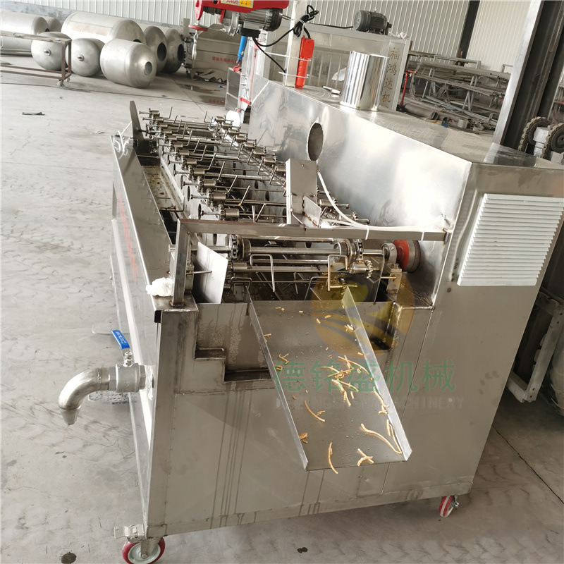 可调重量的金丝馓子油炸机 临沂麻花油炸流水线 炸馓子机器