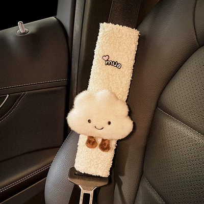 Car seat belt shoulder protective cover personality cute cartoon shooting a pair of goddess cartoon soft lengthened car safety belt (Sürətlər qutusu və əl tormozu başlıqları) - white-clouds-single