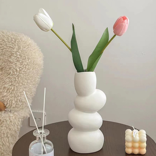 Creative unglazed ceramic vase, minimalist and elegant style, high-end flower vase for floral arrangements, home decoration, living room flower arrangement, entryway decoration