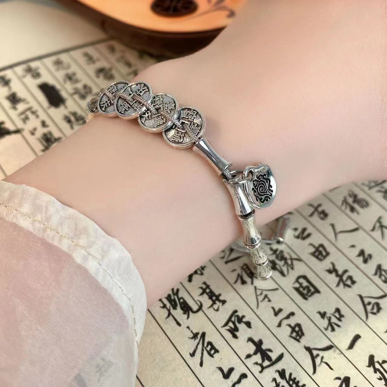 Good Luck Five Emperors Money Mountain Ghost Spending Bamboo Bracelet Niche Design Advanced Feeling Elegant Bracelet for Men and Women