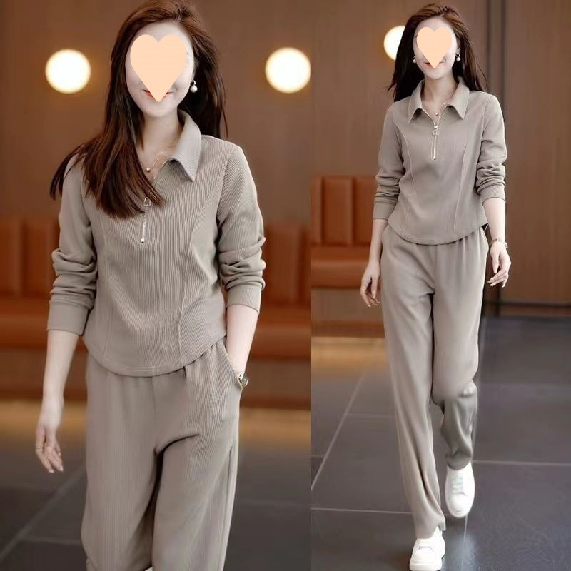 ActiveGo Middle-aged Mom Outfit Two-piece 2025 Early Autumn New Women's Fashion Slimming Stylish Casual Sportswear Set For Ladies_voghion.com