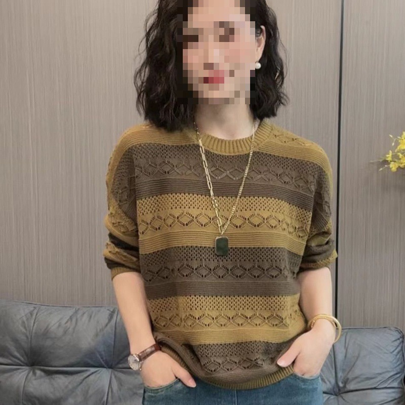 2025年春装新款时尚条纹拼接针织衫女宽松遮肚百搭打底毛衣