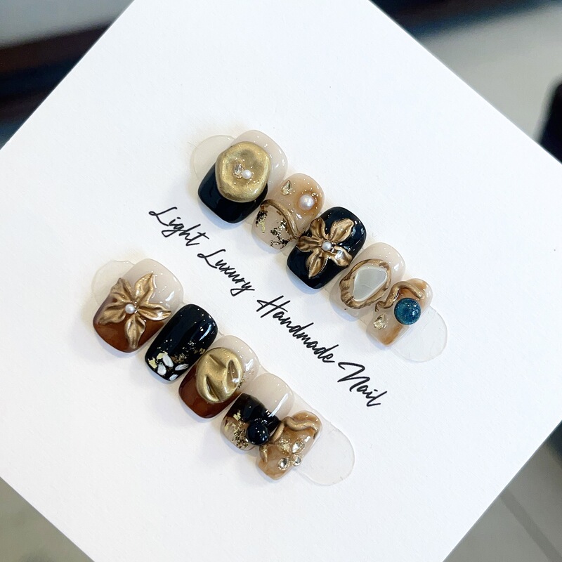 【An Yi】Byzantine Retro Art Autumn/Winter Light Therapy Handmade Wearable Nail Art Gradient High-End Nail Stickers