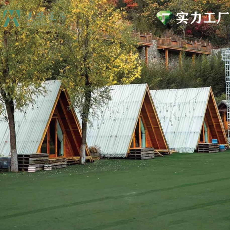 Casa de familia al aire libre, área escénica, campamento, casa de madera triangular, casa del árbol del bosque, ensamblaje móvil, villa de ocio, casa de madera rural