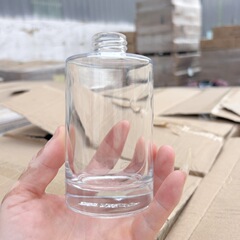 現物120ミリリットルの細い高さの200円柱アロマボトル無火乾燥花藤条細い丸いガラス生け花空瓶