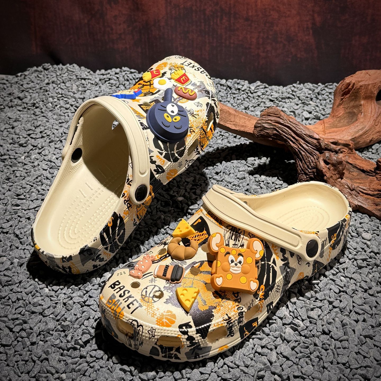 Zapatos de baloncesto transfronterizos 2026 nuevas sandalias de cabeza de bolsillo zapatos de playa para hombres zapatos de baloncesto casuales impresos zapatillas