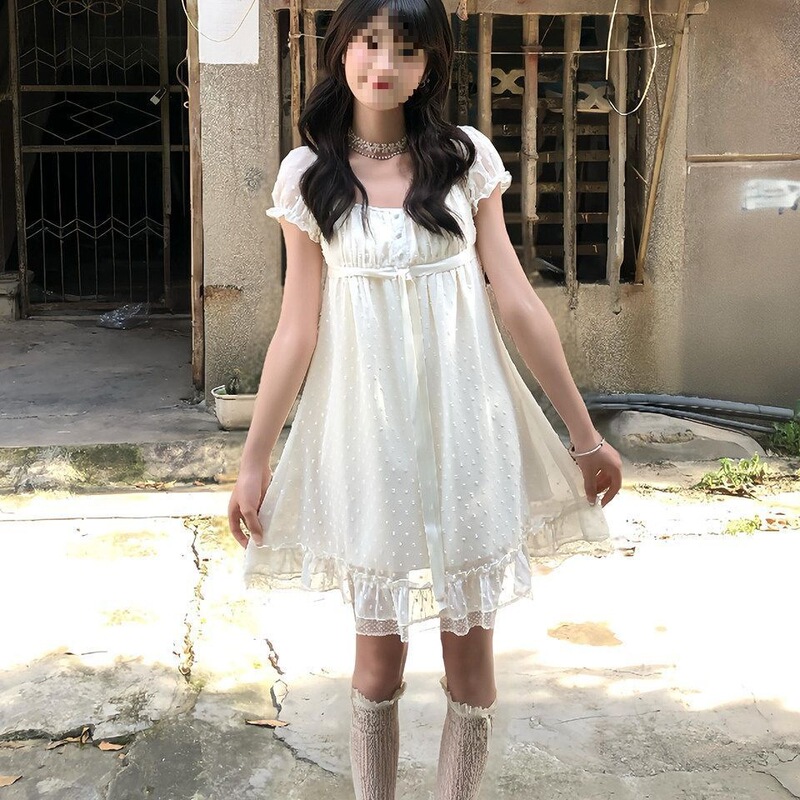Japanese-Style Petite Short Dress with a Sweet First Love Vibe, Polka Dots, and a White Moonlight Feel. New Summer Model with Puff Sleeves Japanese-Style Petite Short Dress with a Sweet First Love Vibe, Polka Dots, and a White Moonlight Feel. New Summer Model with Puff Sleeves