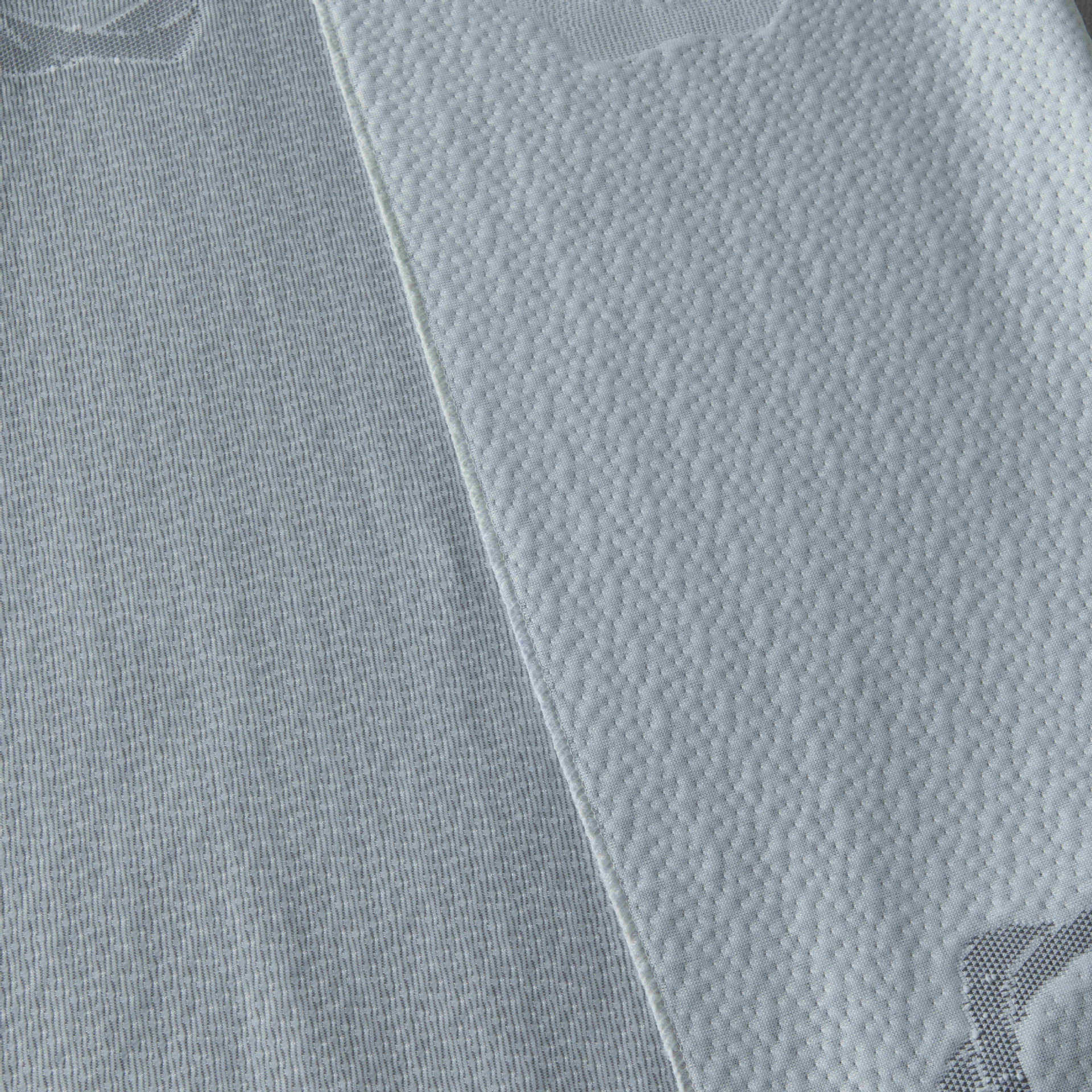 240 gramos de tela de colchón de color gris pálido unilateral tejido Jacquard tela de colchón tejido de urdimbre tela de tejido personalizada image 4