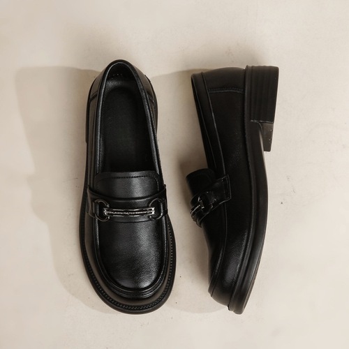 Genuine leather loafers for women  new flat-soled British style small leather shoes single shoes metal flat heel work shoes that are not tiring for the feet