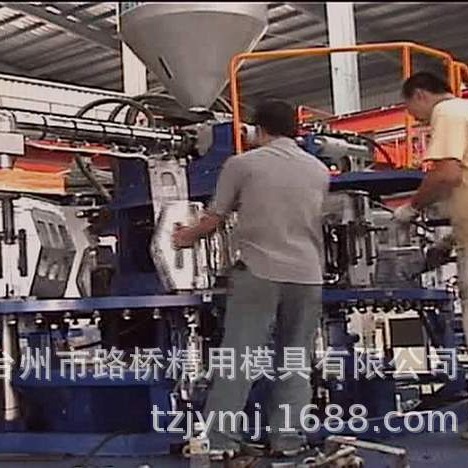 供应出口【台湾机】雨靴模具