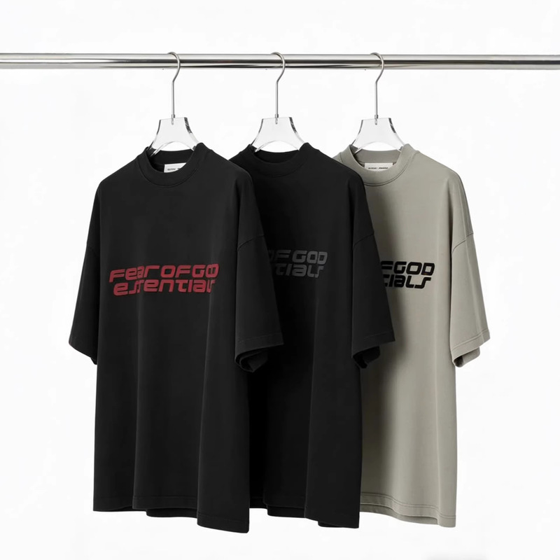 [New Product] Fear of God Essentials 2025 Holiday Men's 90's Short Sleeve T-Shirt