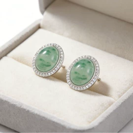 戒指;耳环;项链