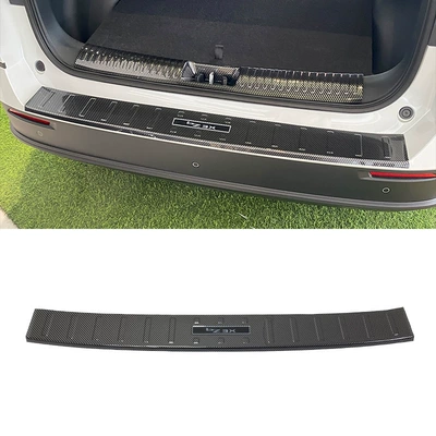 welcome pedal trunk rear guard – Dekorativ pedal başlıqları - 1-piece-of-outer-guard-plate-abs-carbon-fiber-texture-applicable-to-2025-platinum-3xbz3x