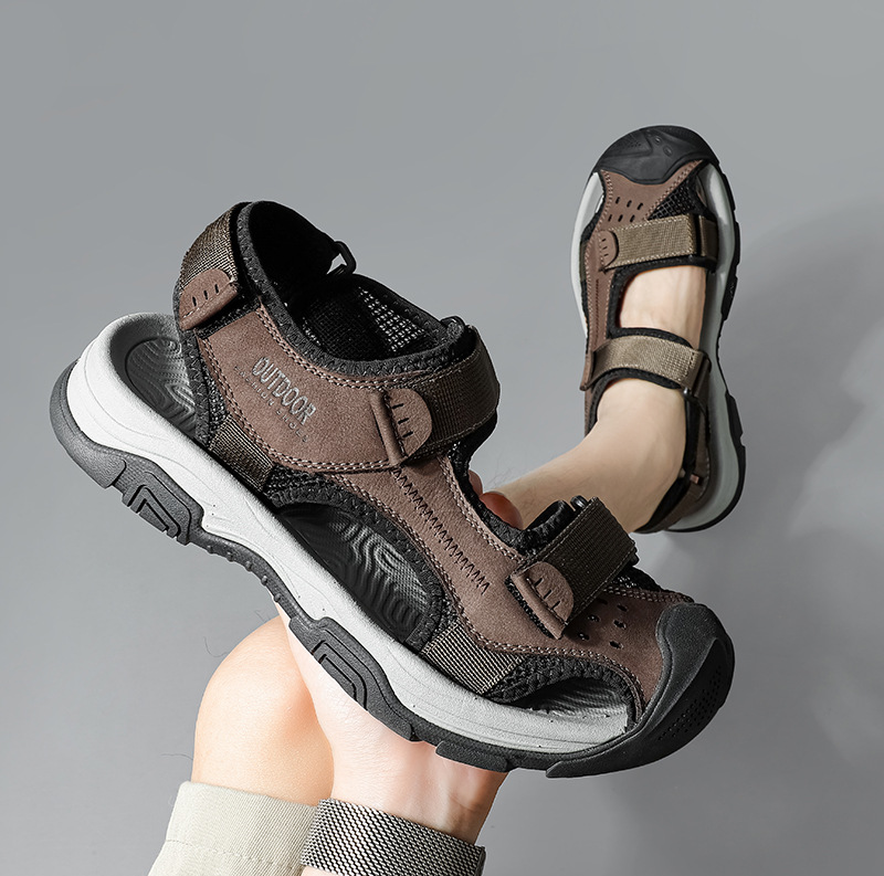 2026 verano al aire libre sandalias de cabeza de nuevo zapato de playa de suela gruesa hueco ventilado secado rápido velcro zapatos casuales para hombres