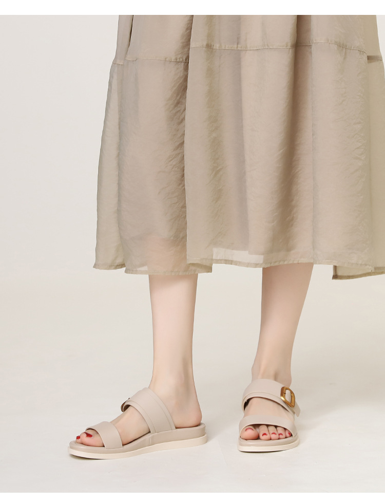 Women's Slip-on Sandals With A Comfortable Feel, 2026 Summer New Model, Soft-soled, Non-slip Beach Shoes, Fashionable_vogvips.com