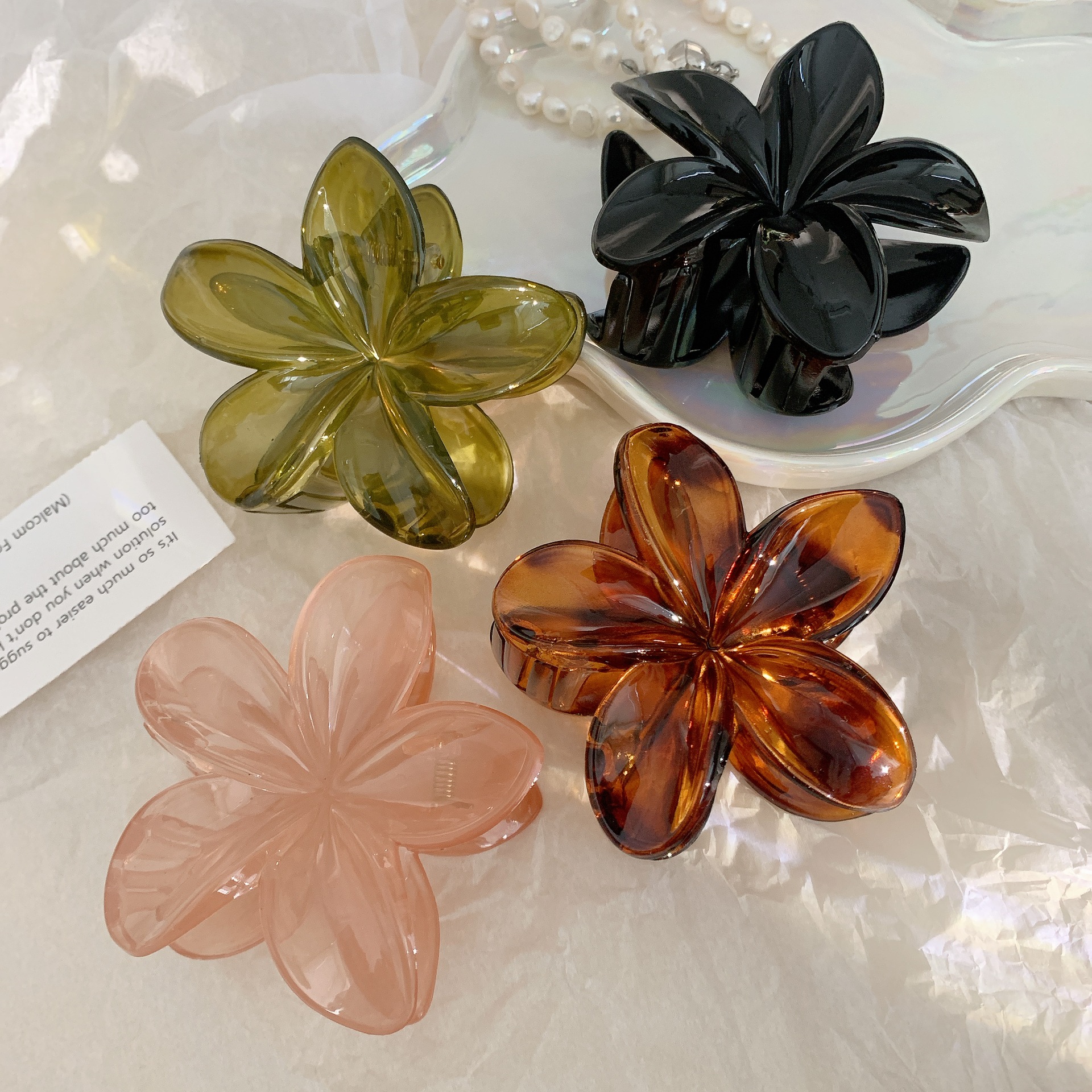 65g Weight Hair Clip, Hair Claws Hair Accessories Type 1 Piece Quantity Daily Occasion Retro Simple Style Women's Flower Fish Shark PS Hair Clip Hair Claws