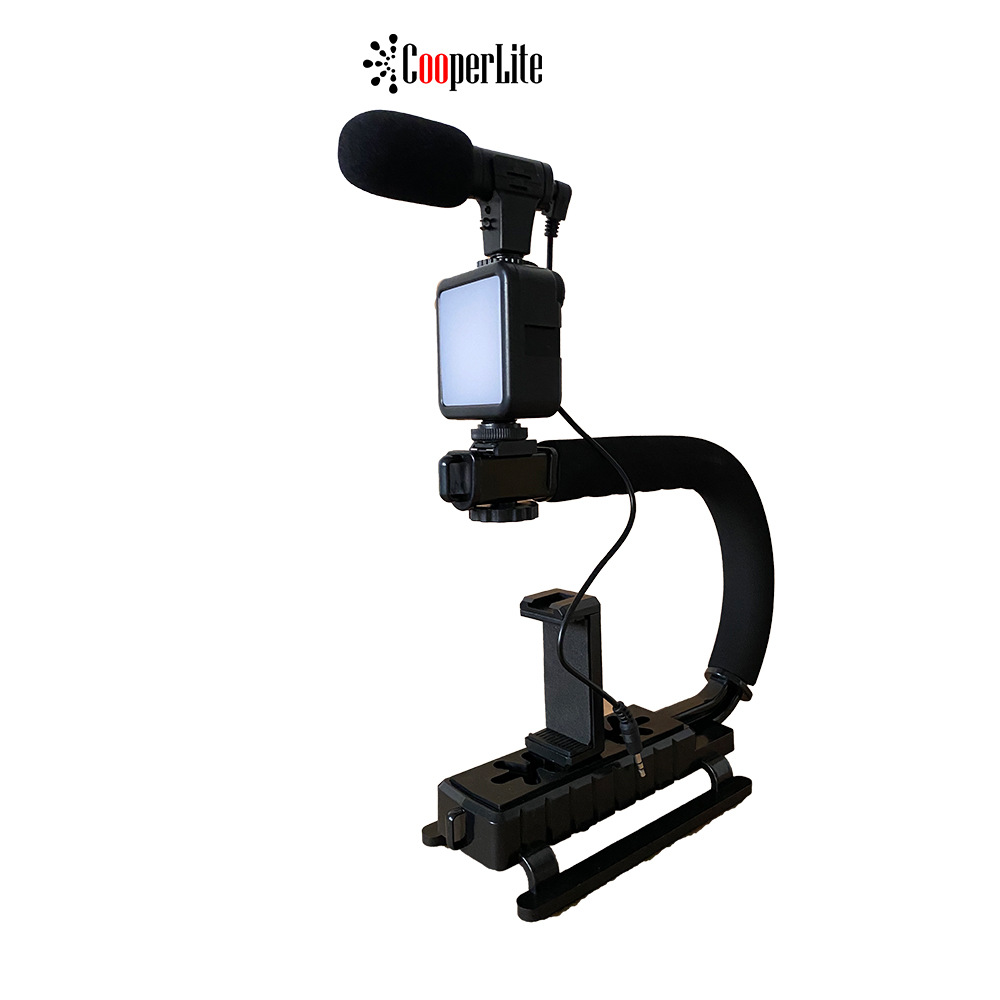 Pequeño conjunto de micrófono de grabación de video conferencia