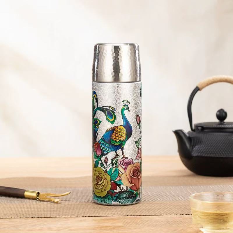Baja de titanio puro, modelo Silver Peacock