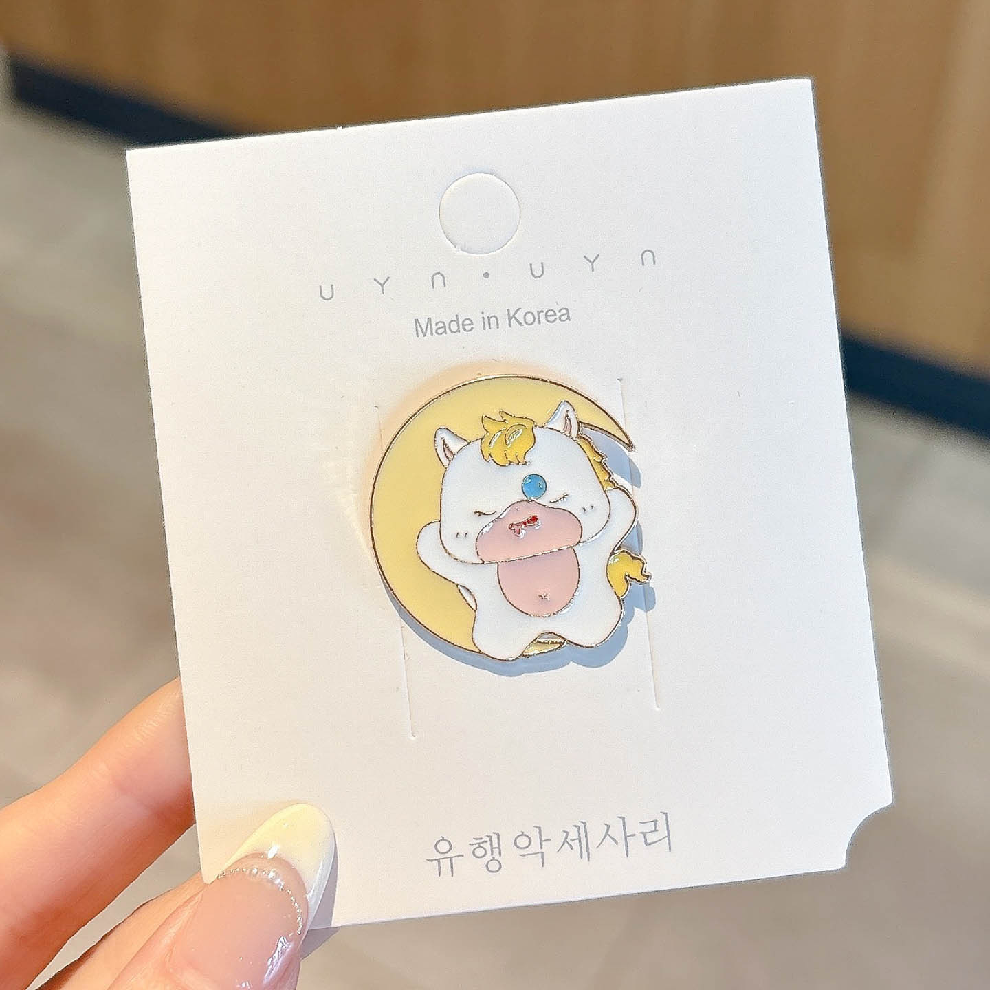 Broche de dibujos animados de Año Nuevo adorable año del caballo pequeño regalo pin accesorios insignia de Año Nuevo ropa decoración al por mayor