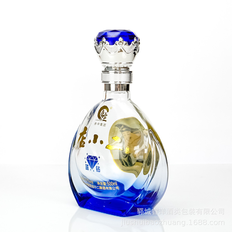 500ml彩色白酒瓶 工厂生产渐变蓝色烤漆印花扁圆透明一斤装空瓶子