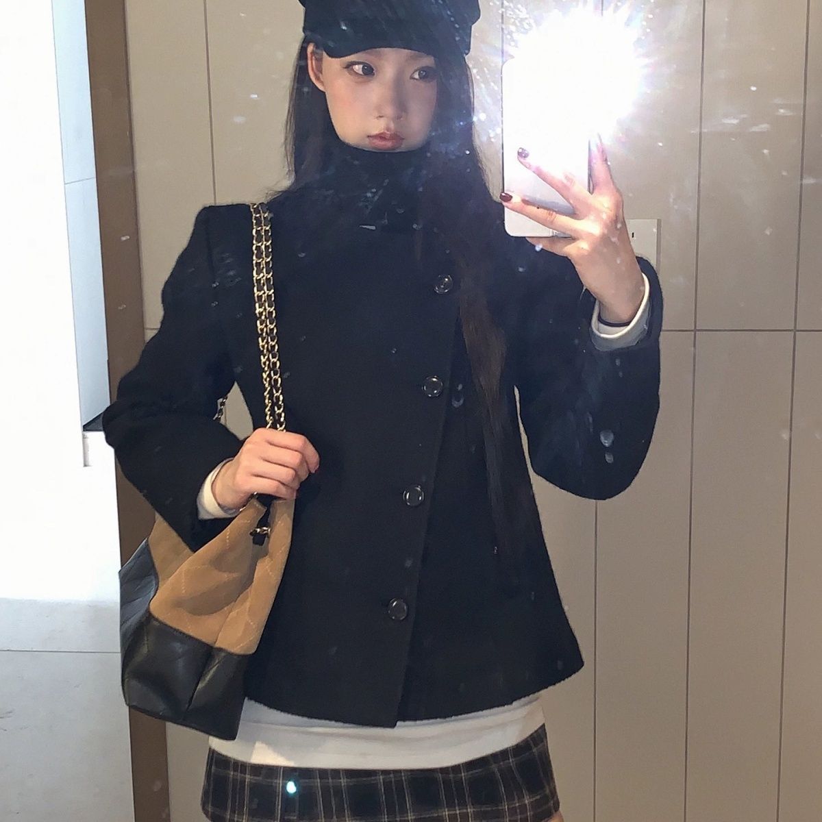 New Korean-Style Thickened Quilted Woolen Coat, Winter Woolen Jacket, Slim-Fit Short Stand-Collar Black Woolen Coat for Women