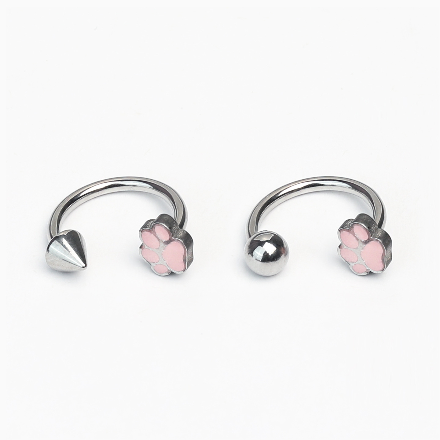 16G labret stud size and finish detail