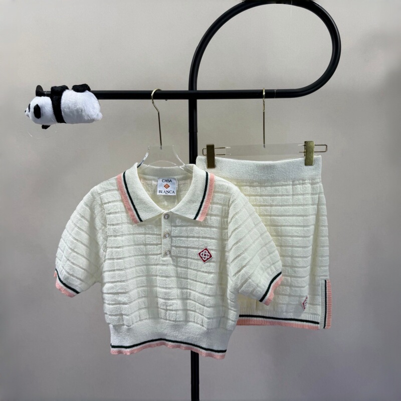 Casablanca Korean-style pink and white college-style color-blocking polo knit two-piece set for women, cross-border European and American Casablanca Korean-style pink and white college-style color-blocking polo knit two-piece set for women, cross-border European and American